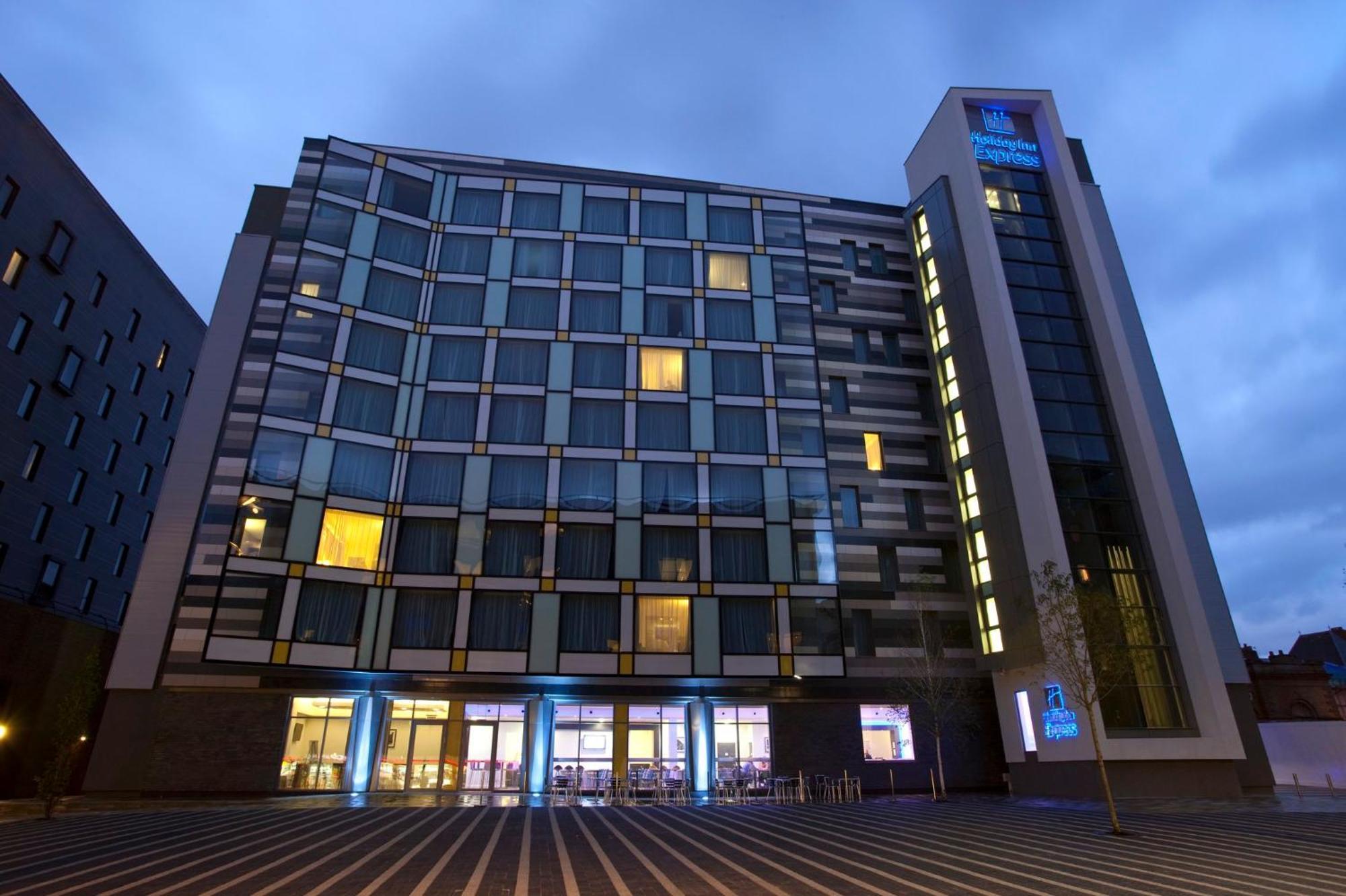 Holiday Inn Express Manchester City Centre Arena By Ihg, Manchester